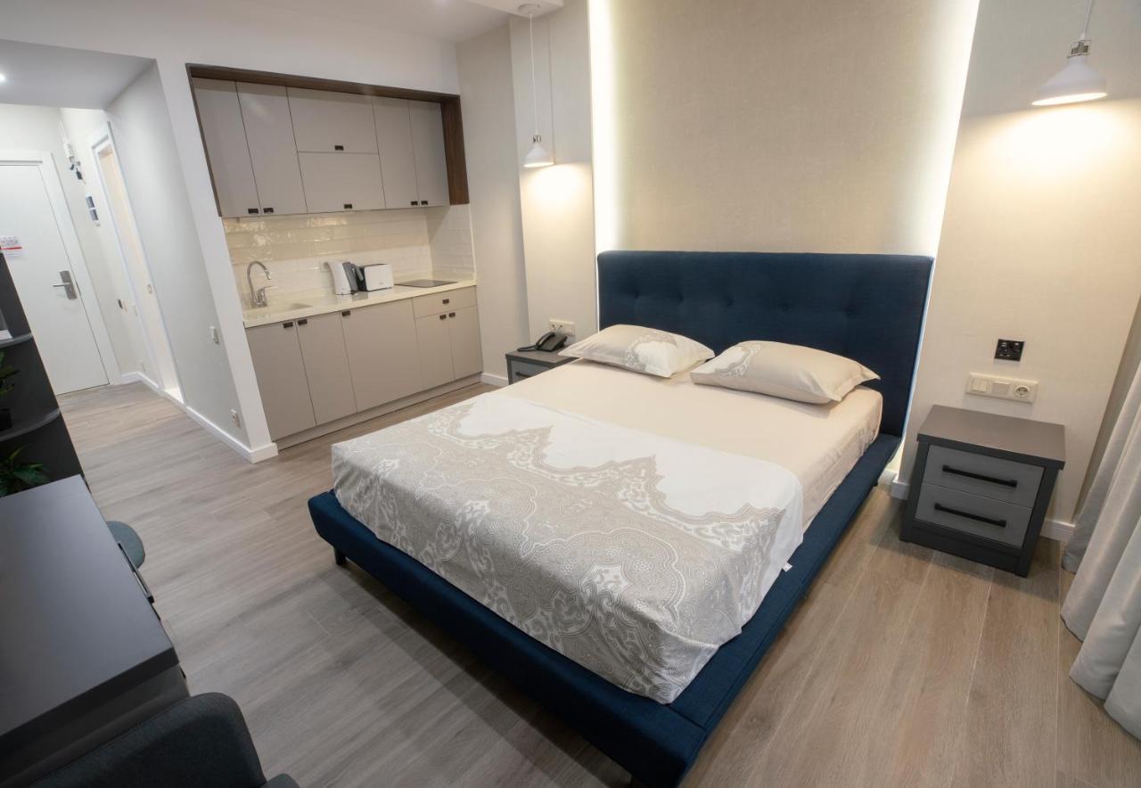 Gq Apartments On First Line Batumi Exterior photo