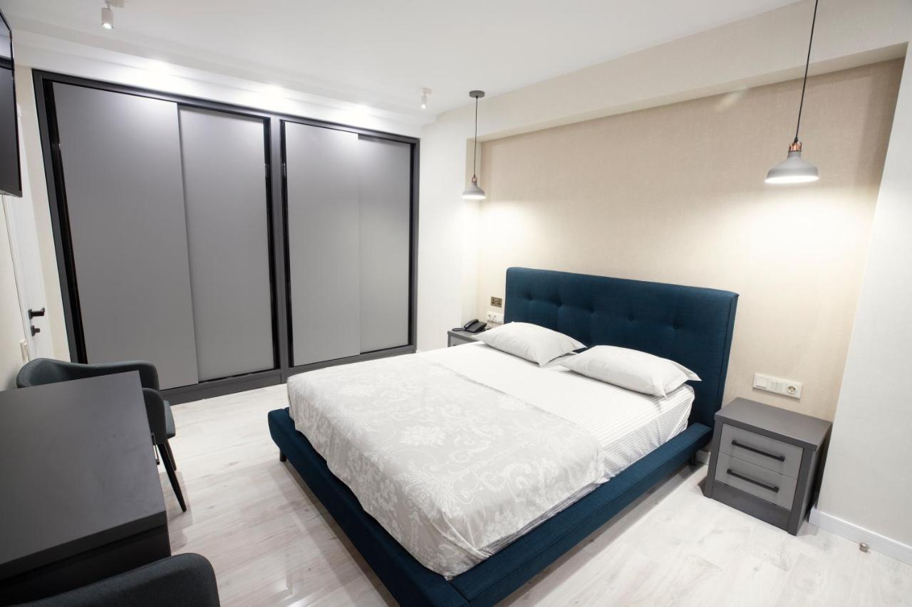 Gq Apartments On First Line Batumi Exterior photo